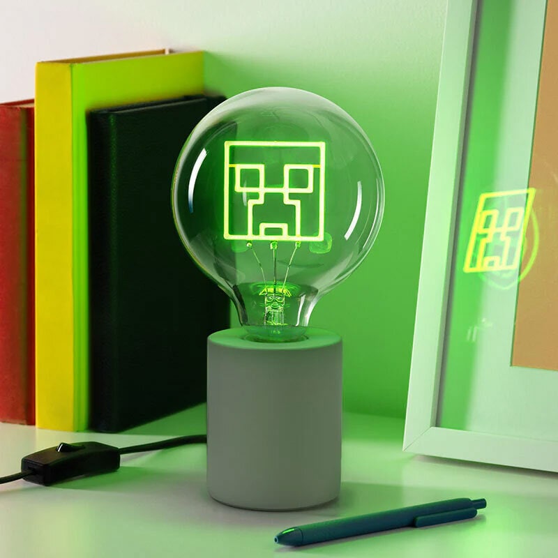 https://www.bursdagskongen.com/pub_docs/files/Minecraft_tablelamp.jpg