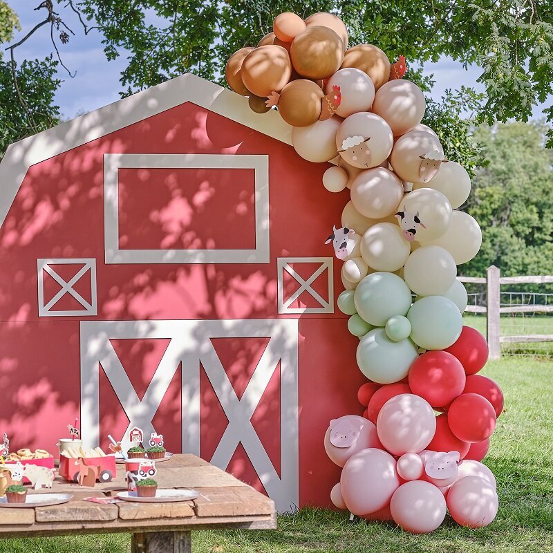 https://www.bursdagskongen.com/pub_docs/files/StartsidaFlight/farm_animals_balloonarch.jpg