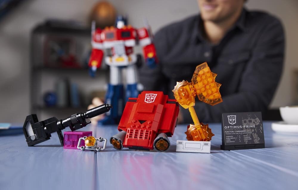 LEGO Icons - Optimus Prime 18+