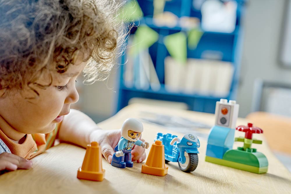 LEGO Duplo - Blå politimotorsykkel 2+