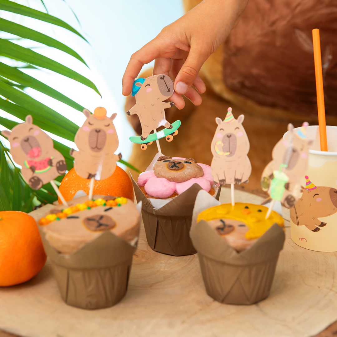 Capybara Caketoppers 9 stk.