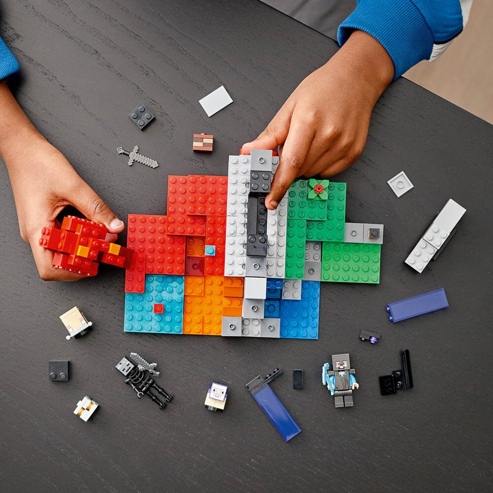 LEGO Minecraft Portalruinen 8+