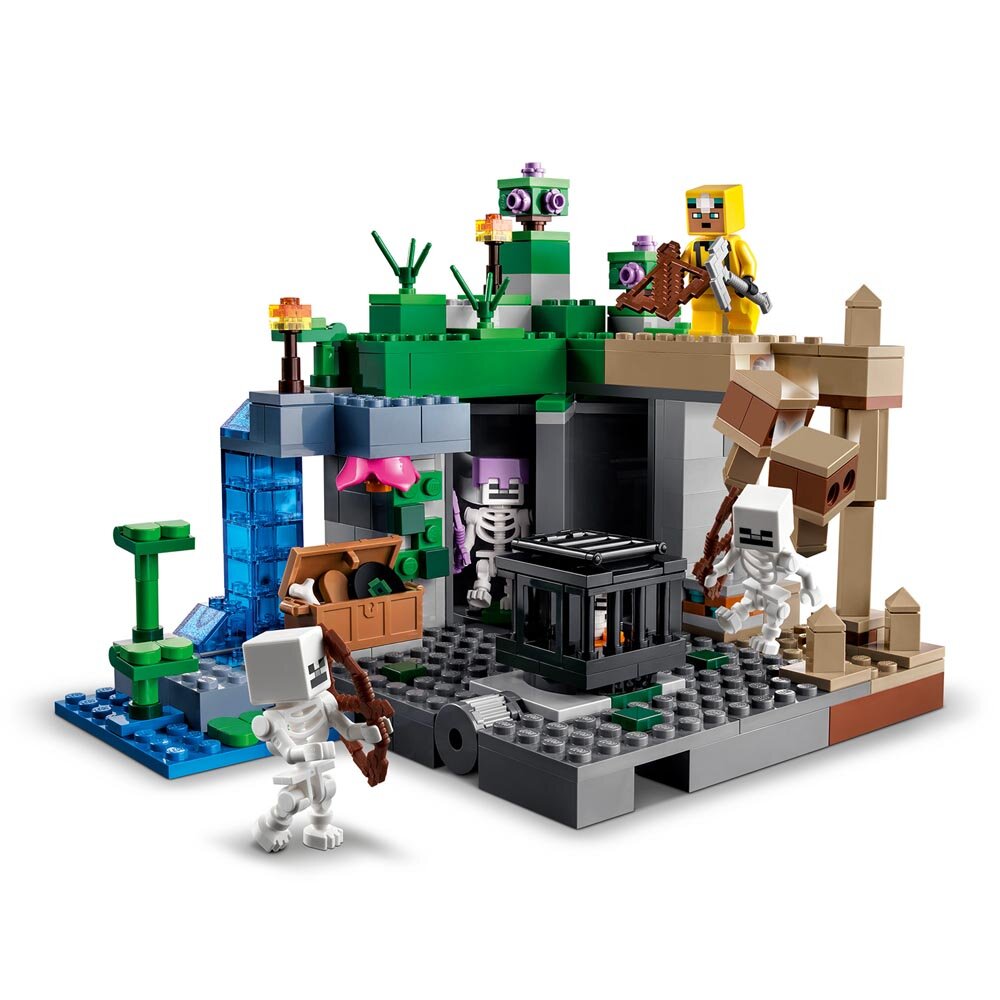 LEGO Minecraft - Skjelettfengselet 8+