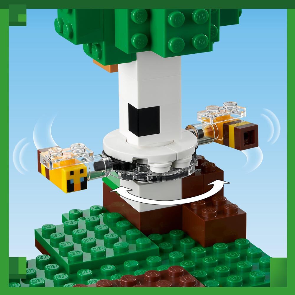 LEGO Minecraft - Birøkterens hytte 8+