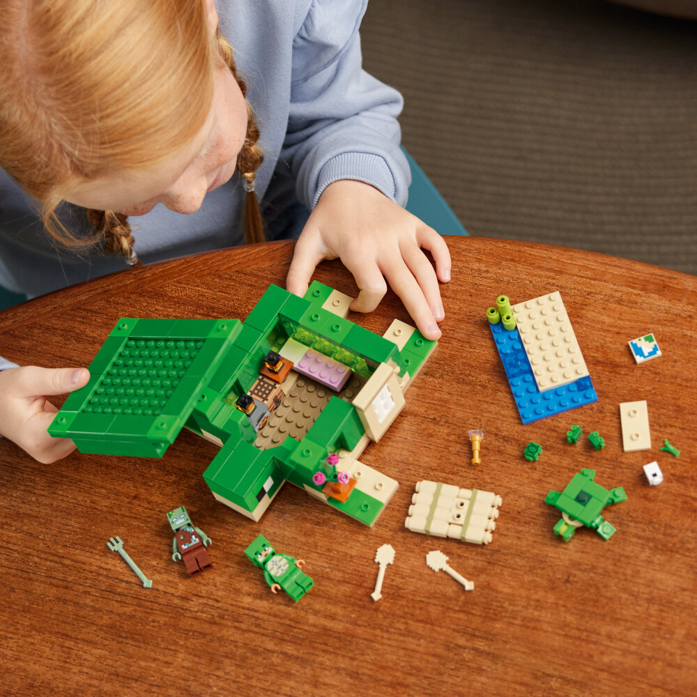 LEGO Minecraft - Huset på skilpaddestranden 8+