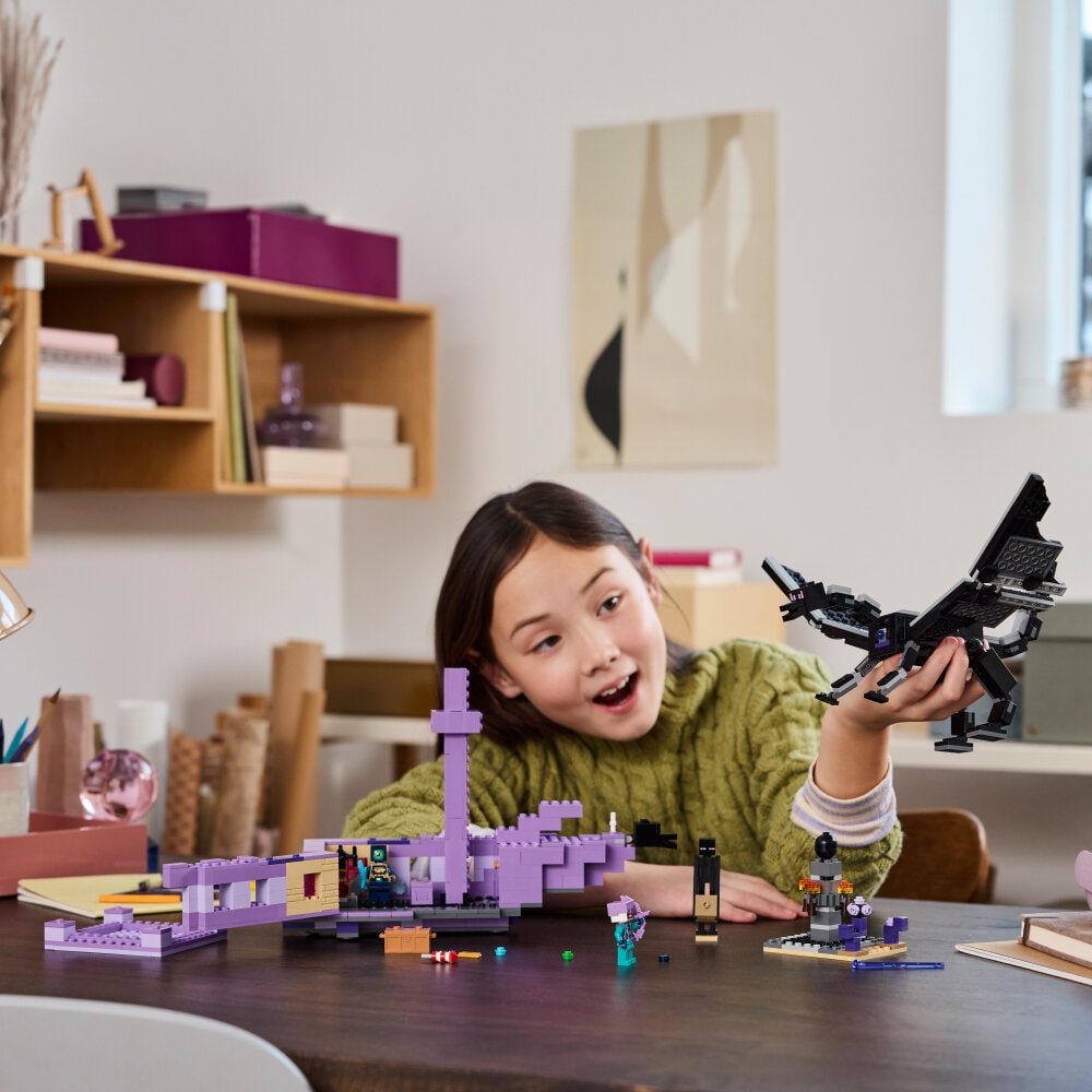 LEGO Minecraft - Enderdrage og End Ship 8+