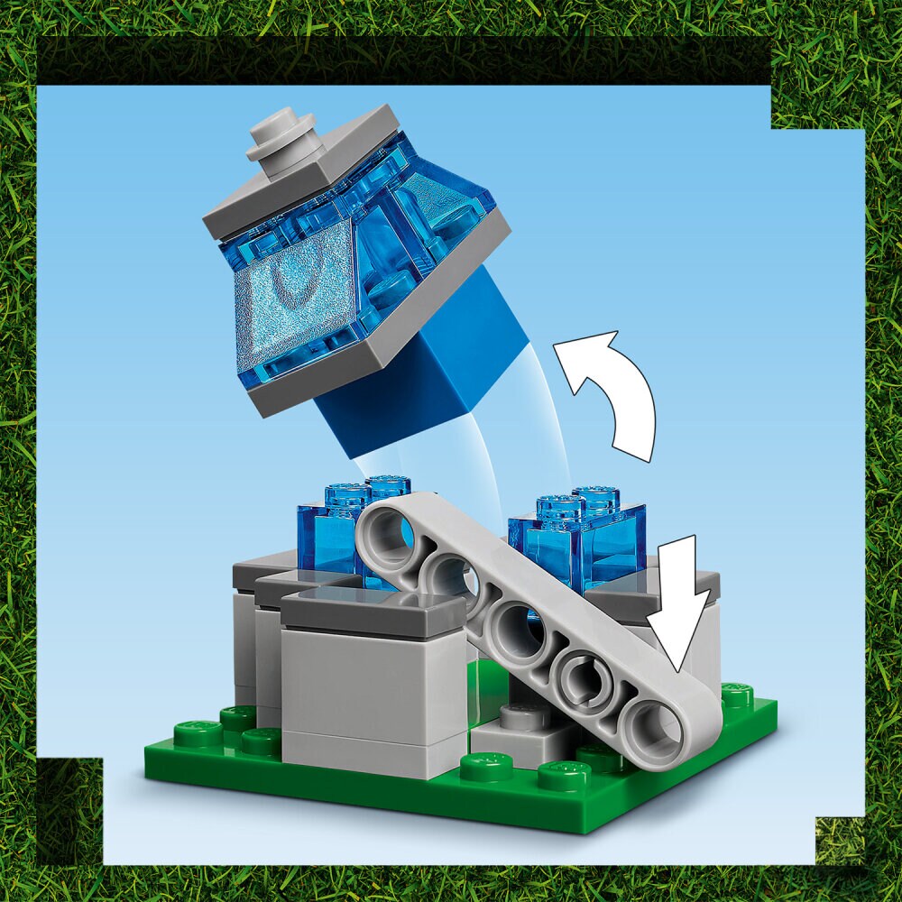 LEGO Minecraft - Landsbyangrep med Geist-ballong 10+