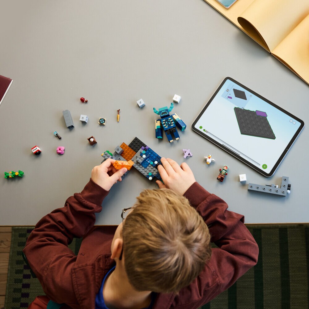 LEGO Minecraft - Møtet med skogvokteren 7+