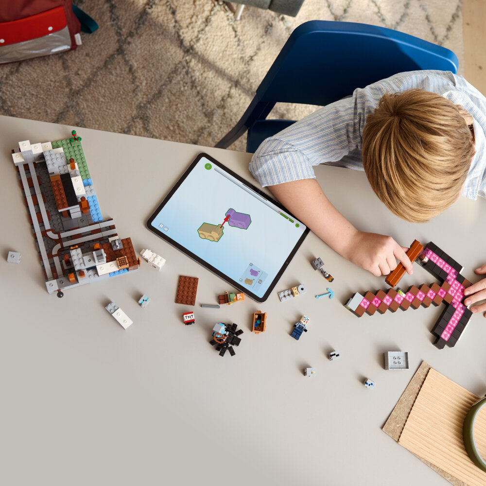 LEGO Minecraft - Hakkegruven 8+