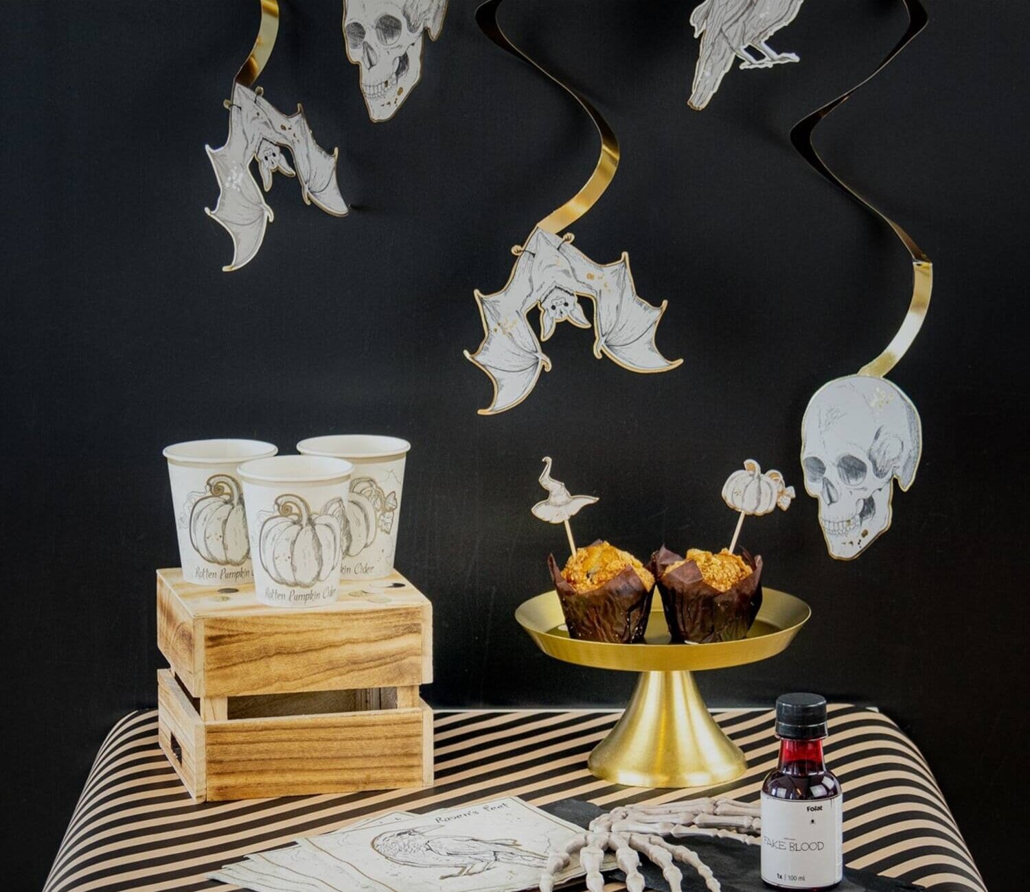 Halloweendekorasjoner Creepy Curiosities 6 stk.