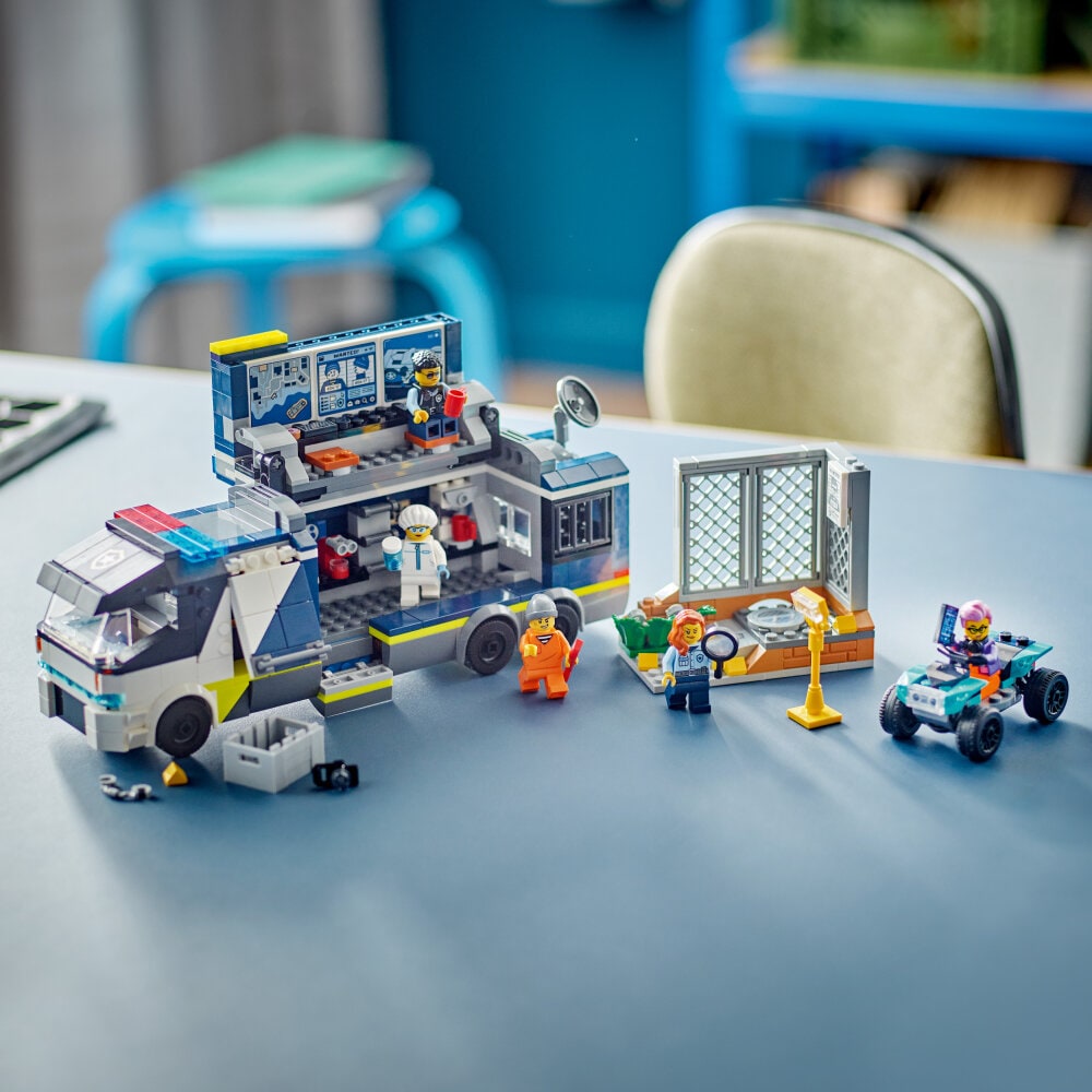 LEGO City - Politiets mobile etterforskningslab 7+