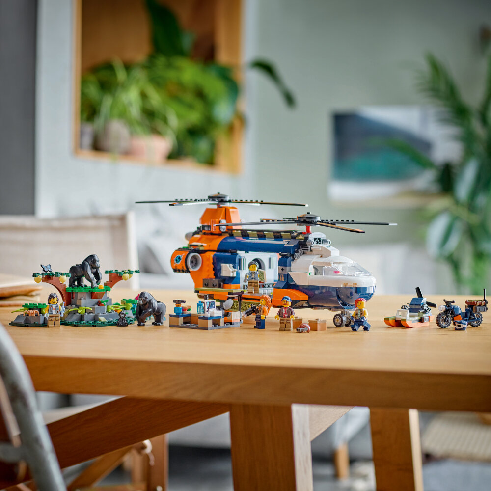 LEGO City - Jungelutforskerens helikopter-baseleir 8+