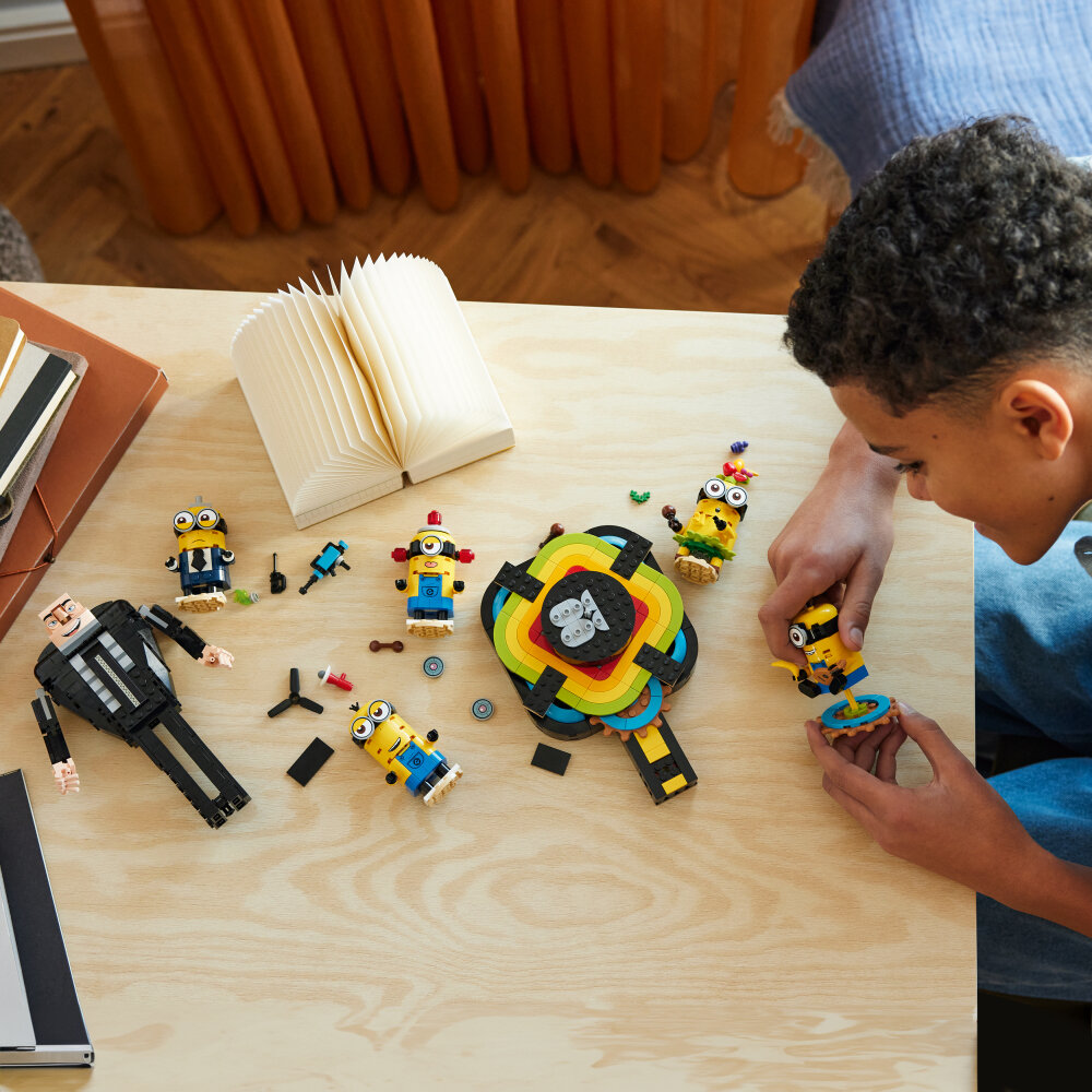 LEGO Minions - Klossebygd Gru og Minions 9+