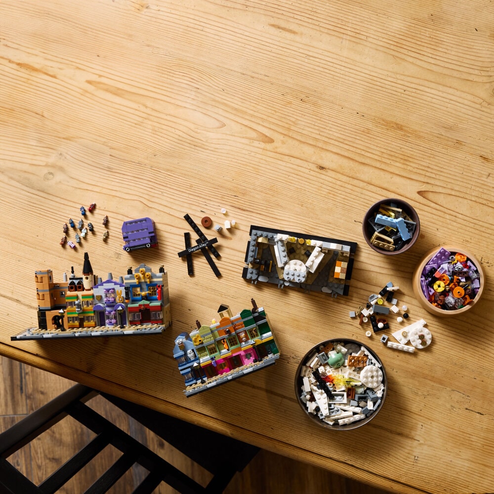 LEGO Harry Potter - Trollmannsbutikker i Diagonallmenningen 18+