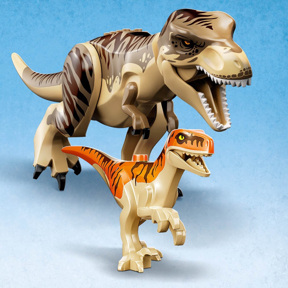 LEGO Jurassic World, T. rex og Atrociraptor på rømmen 8+