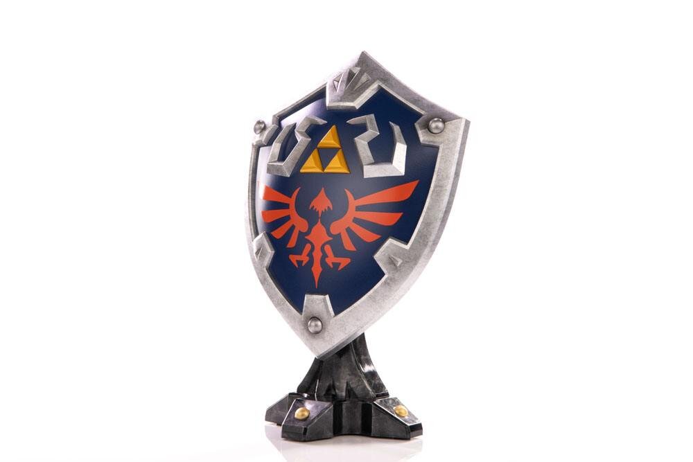 Zelda - PVC Statue Hylian Shield Standard Edition 29 cm