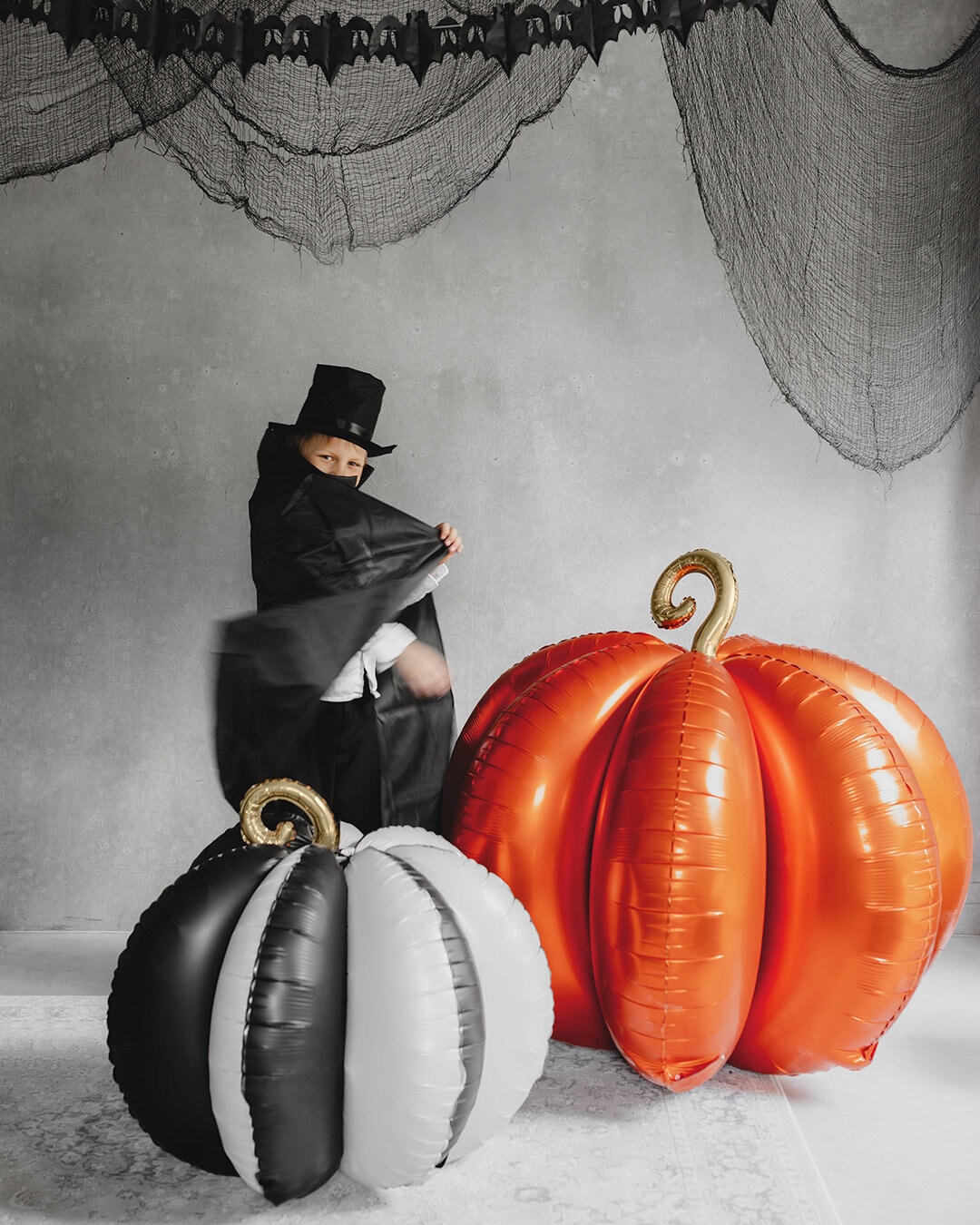 Stående 3D Folieballong - Oransje gresskar 90 cm