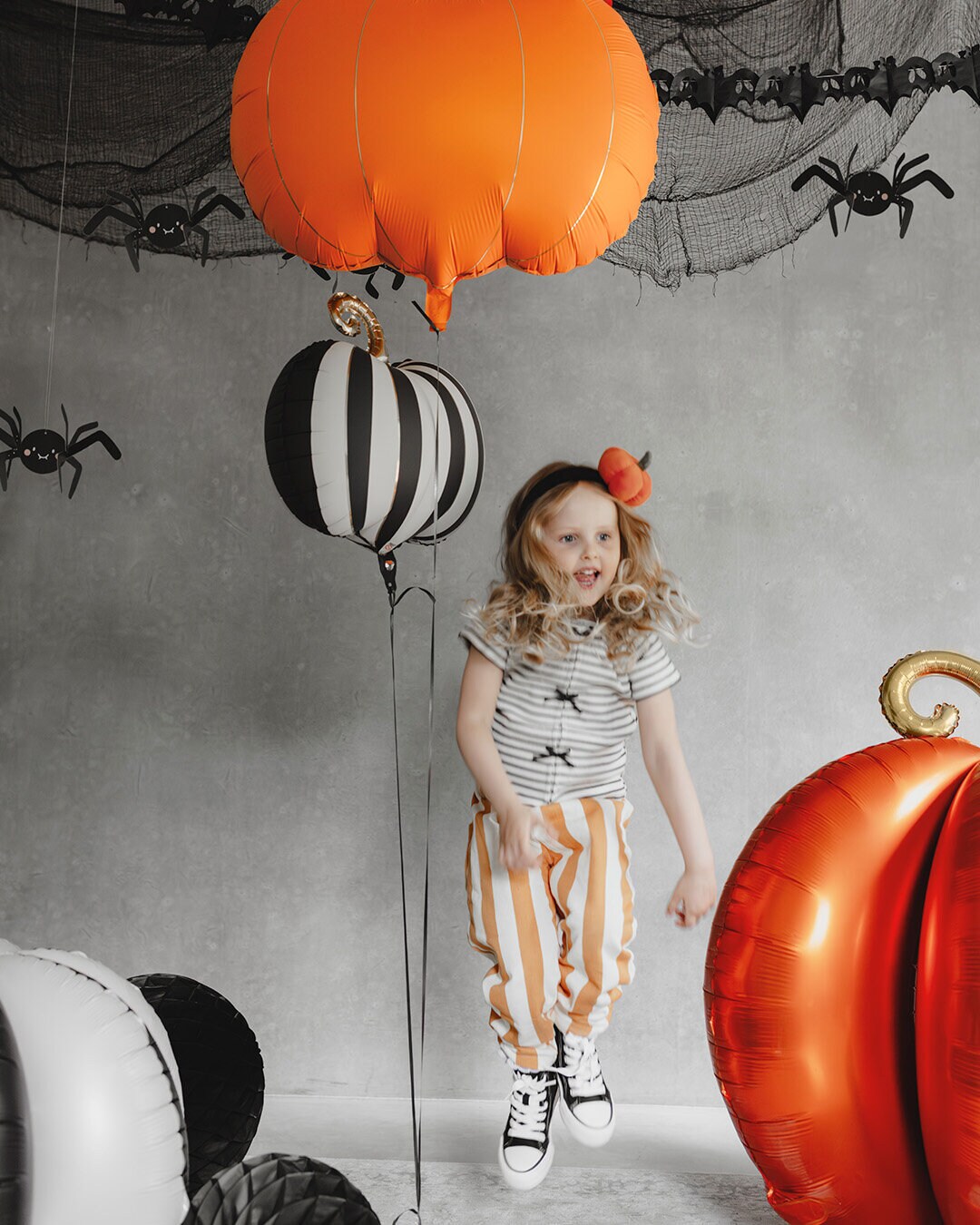 Folieballong - Gresskar med gulldetaljer 62 cm