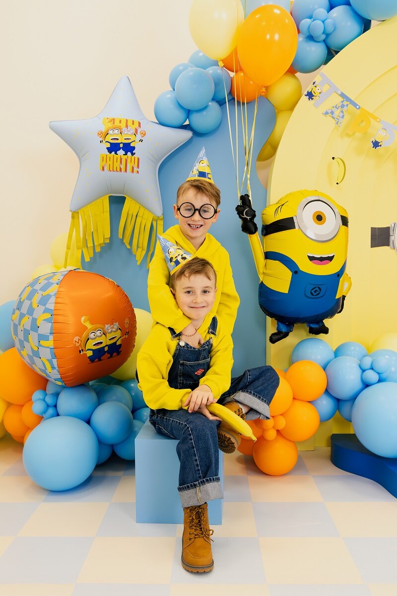 Minions Stjerneformet Folieballong 72 cm
