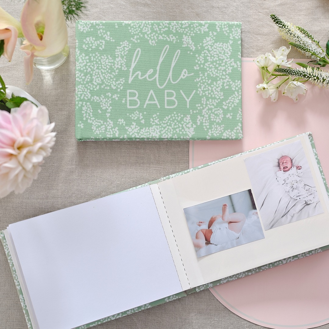 Floral Baby - Gjestebok & Fotoalbum