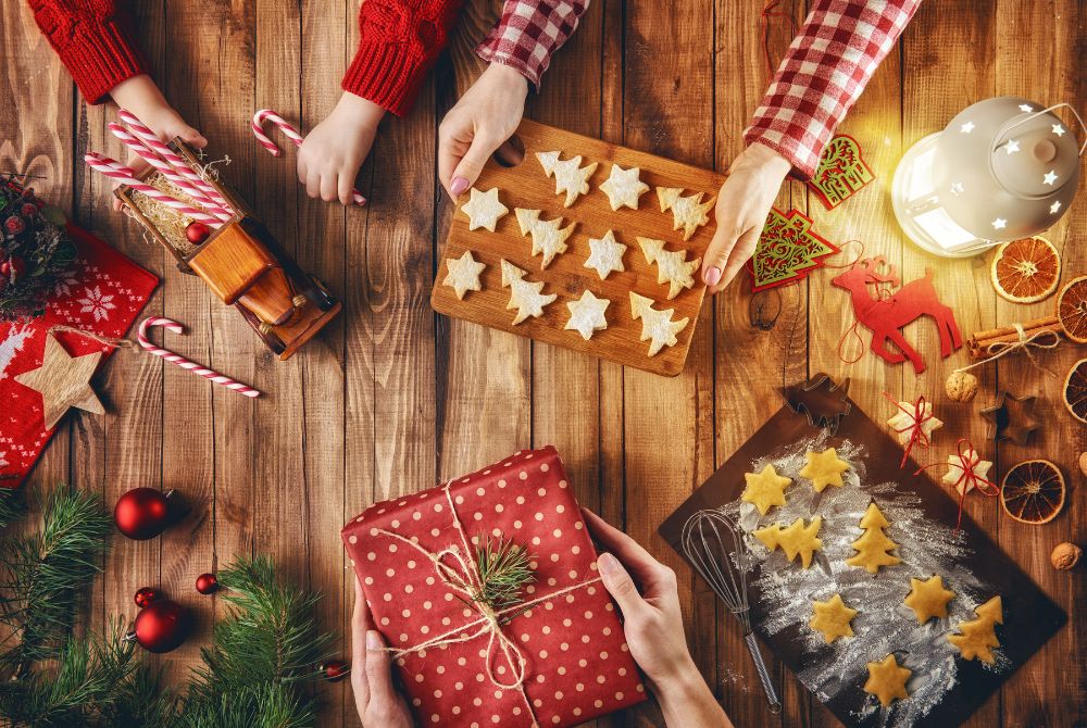 12 enkle juletradisjoner barnet ditt vil elske 