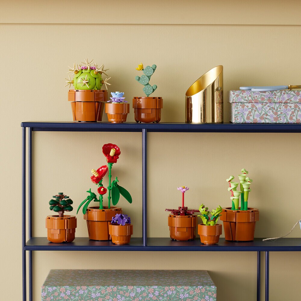 LEGO Icons - Miniatyrplanter 18+