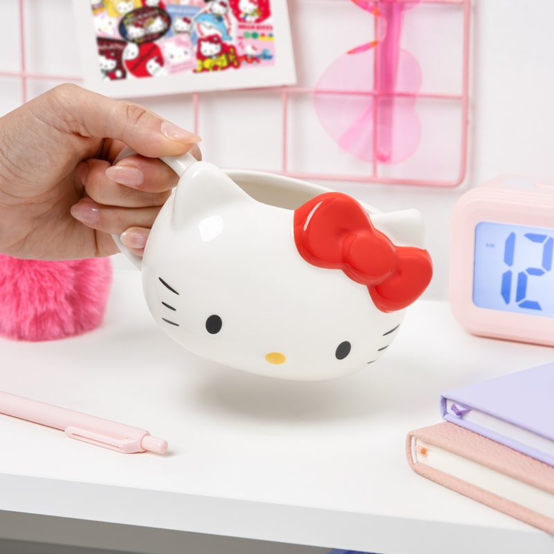 Hello Kitty - Formet Porselenskrus