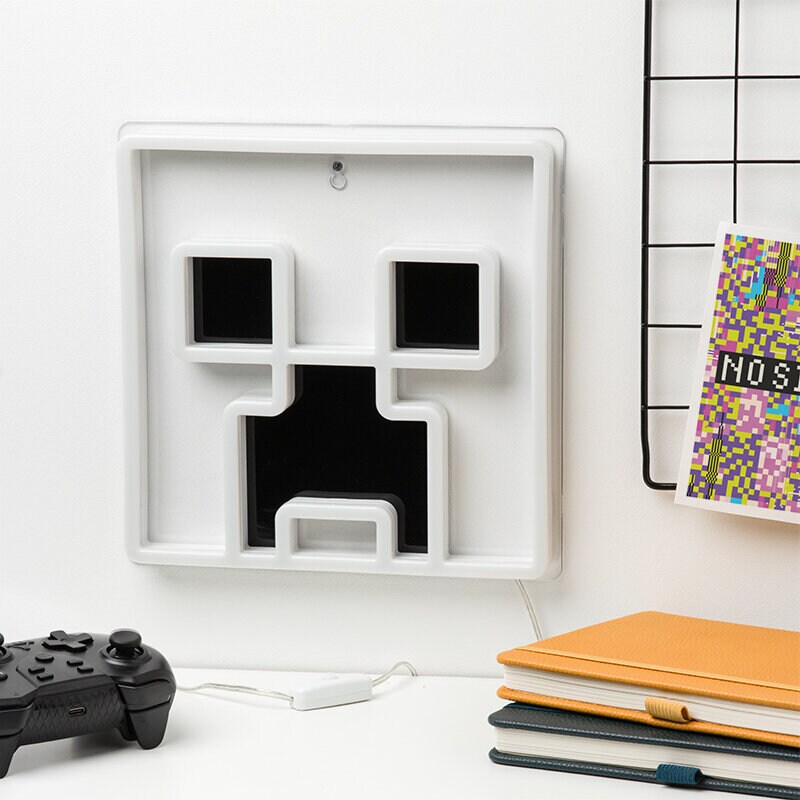 Minecraft Neon LED Vegglampe - Creeper 25 cm