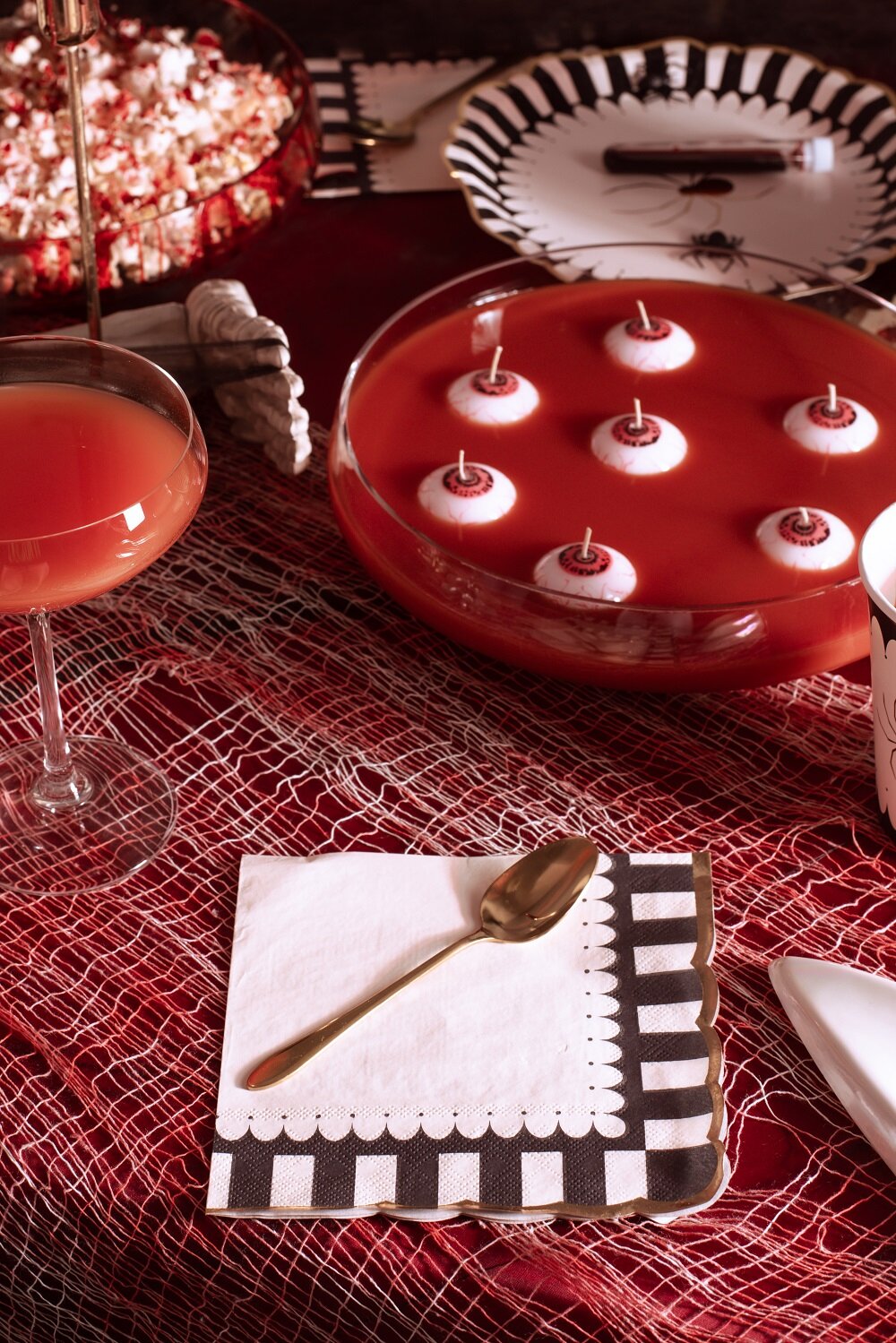 Halloween-servietter med gullkant 12 stk.