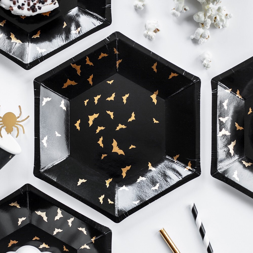 Halloweentallerkener med Gullflaggermus 6 stk.